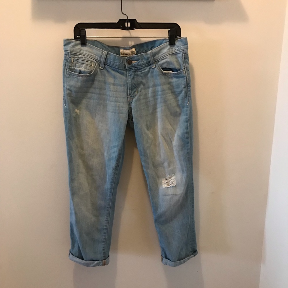 Old Navy distressed Boyfriend Jeans